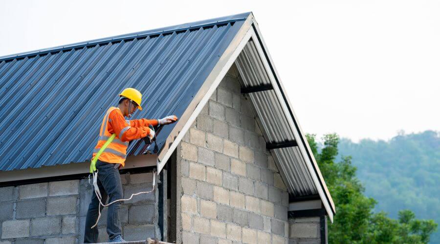 Professional Flat Roofing Installation in Bradner, OH